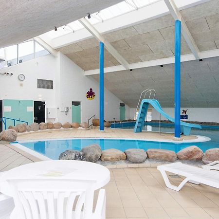 4 Person Holiday Home On A Holiday Park In Hemmet Kültér fotó